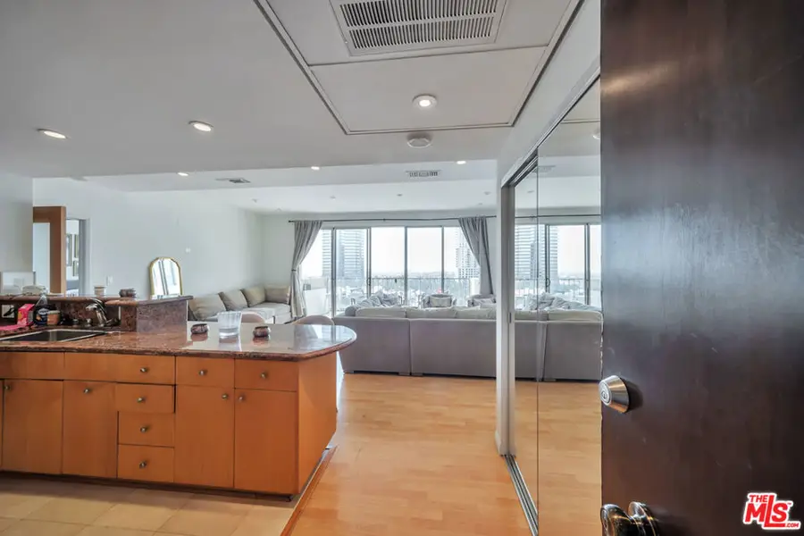 2170 Century Park East Parkway #1807, Los Angeles, CA 90067 - Image #3