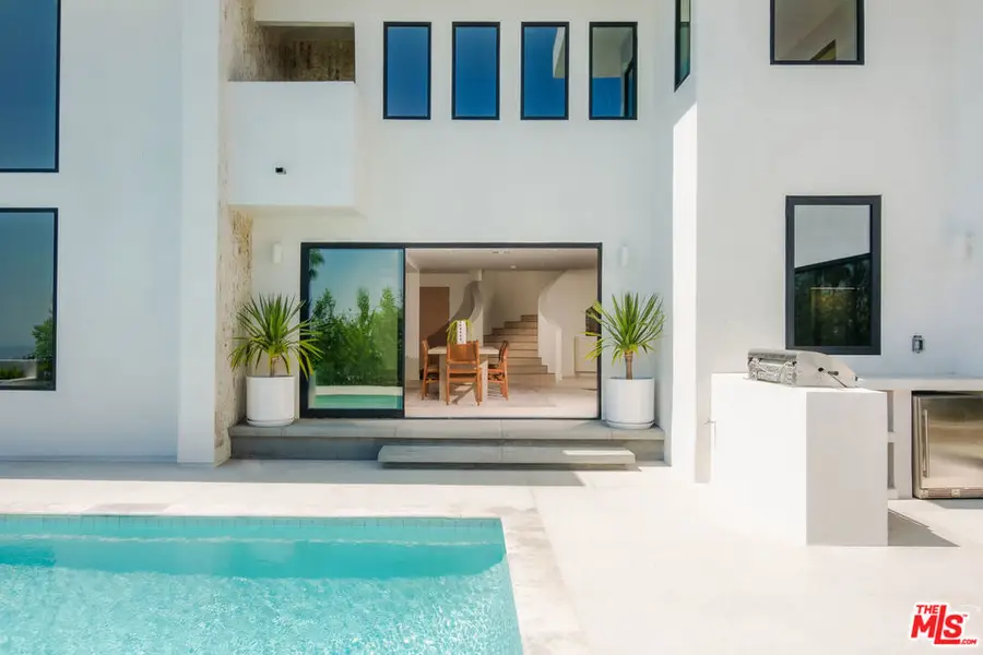 2380 Venus Drive, Los Angeles, CA 90046 - Image #2