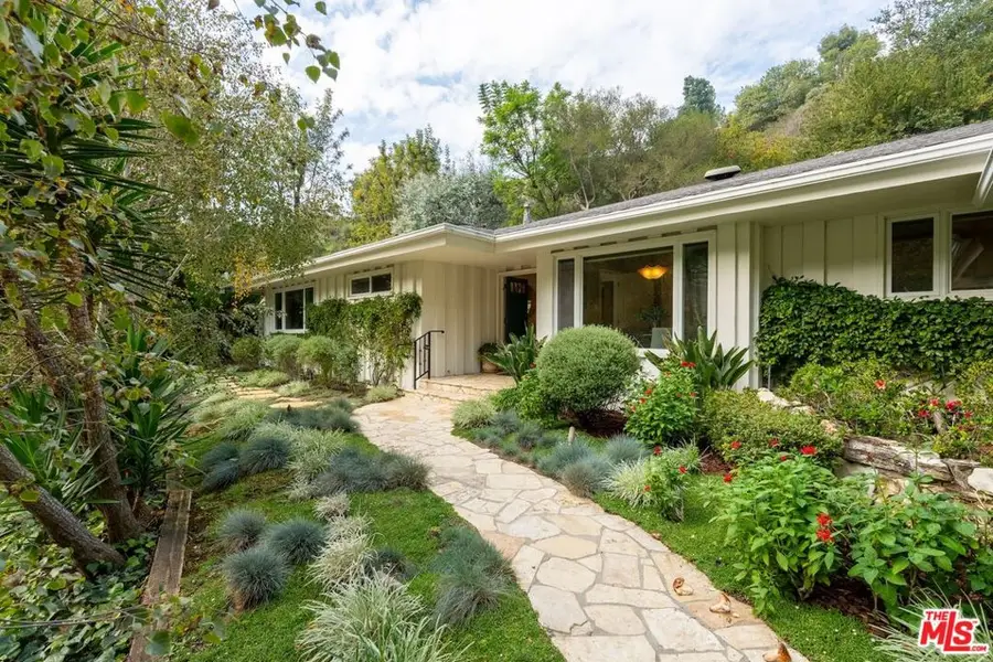 2717 Ellison Drive, Beverly Hills, CA 90210 - Image #2
