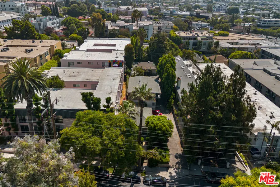 948 Palm Avenue, West Hollywood, CA 90069 - Image #3