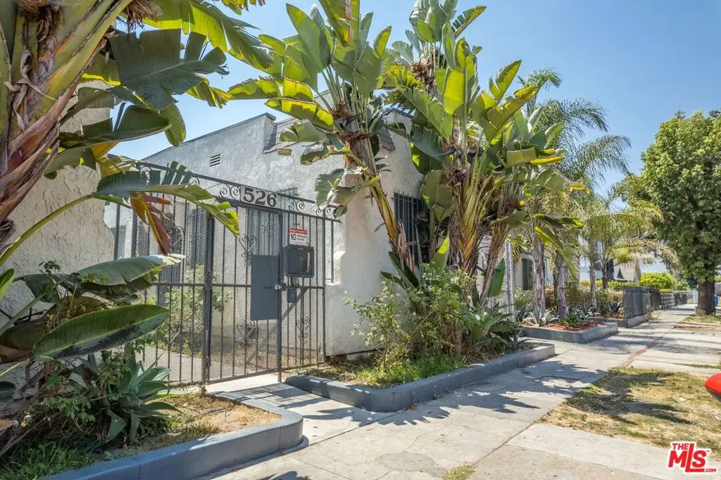 526 -534 W 47th Street, Los Angeles, CA 90037 - Image #1