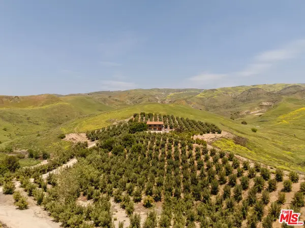 15101 Middle Ranch Road, Moorpark, CA 93021