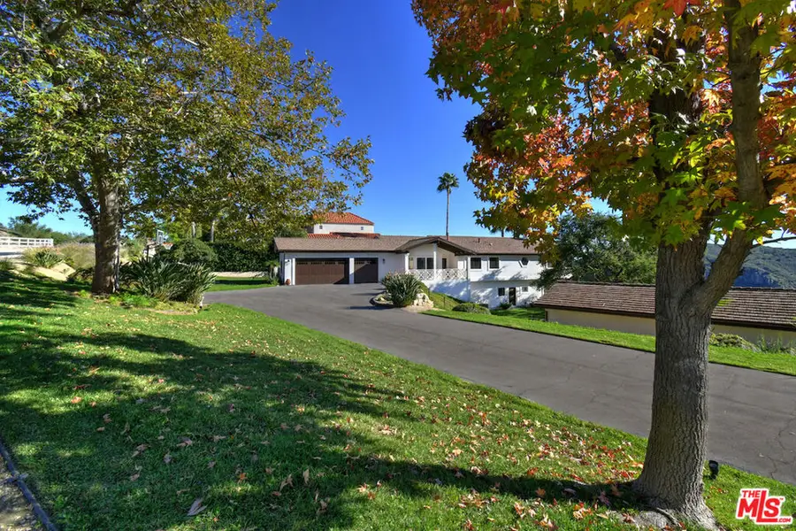 130 Dapplegray Road, Bell Canyon, CA 91307 - Image #3