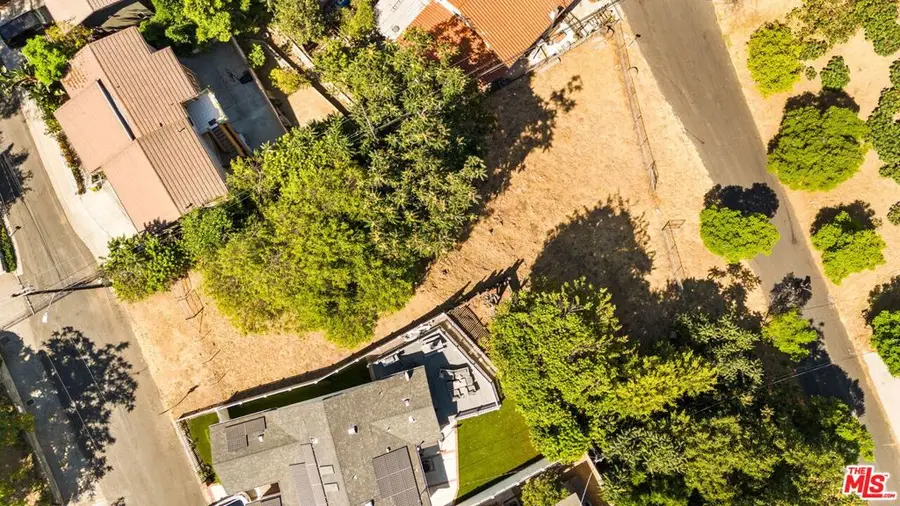 4001 N College Crest Dr., Los Angeles, CA 90065 - Image #2