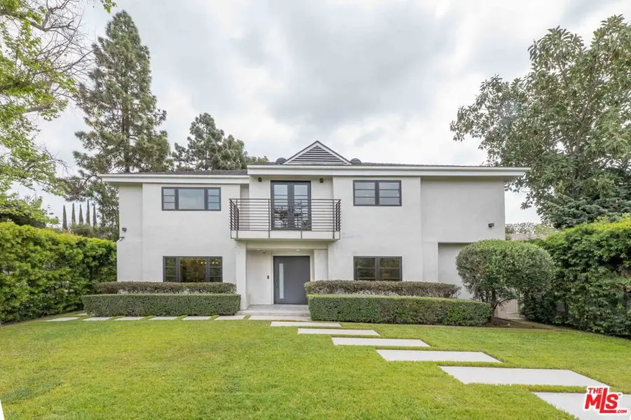 602 S Lucerne Boulevard, Los Angeles, CA 90005 - Image #2