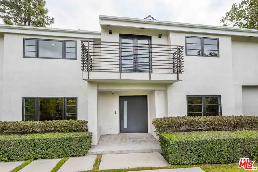 602 S Lucerne Boulevard, Los Angeles, CA 90005 - Image #3