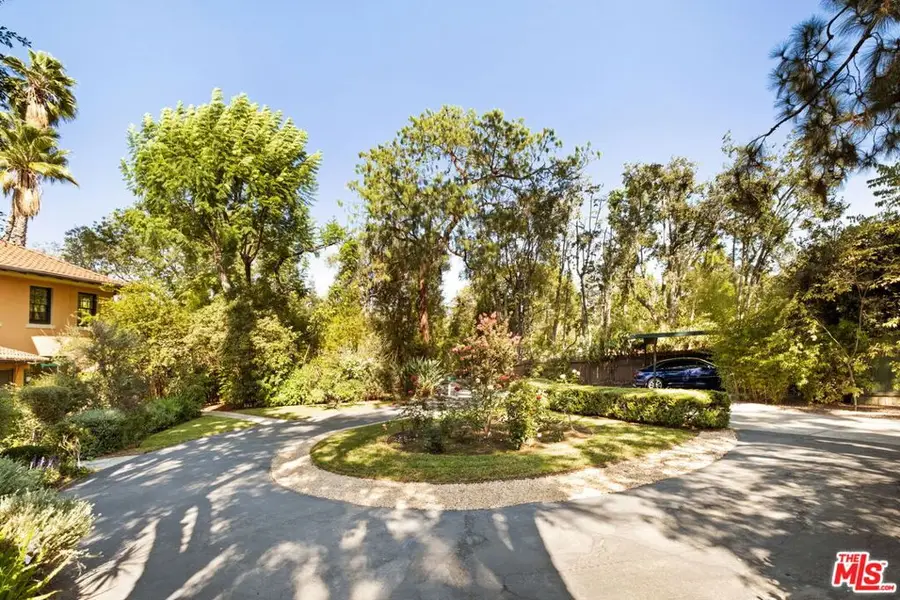 1205 Arden Road, Pasadena, CA 91106 - Image #2