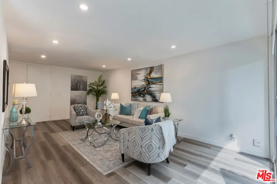 117 S Doheny Drive #308, Los Angeles, CA 90048 - Image #2