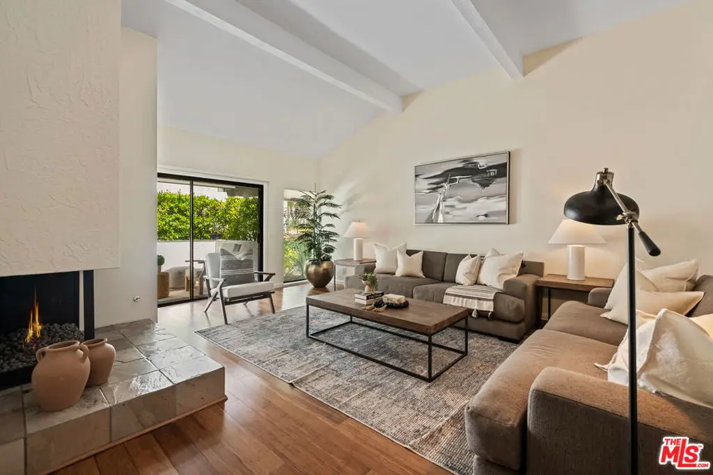 1553 Michael Lane, Pacific Palisades, CA 90272 - Image #1