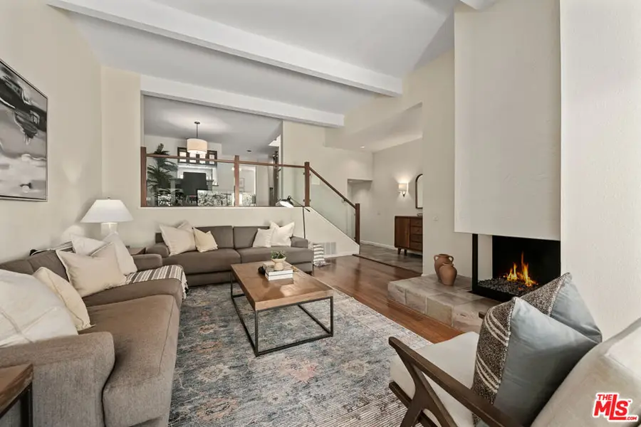 1553 Michael Lane, Pacific Palisades, CA 90272 - Image #2