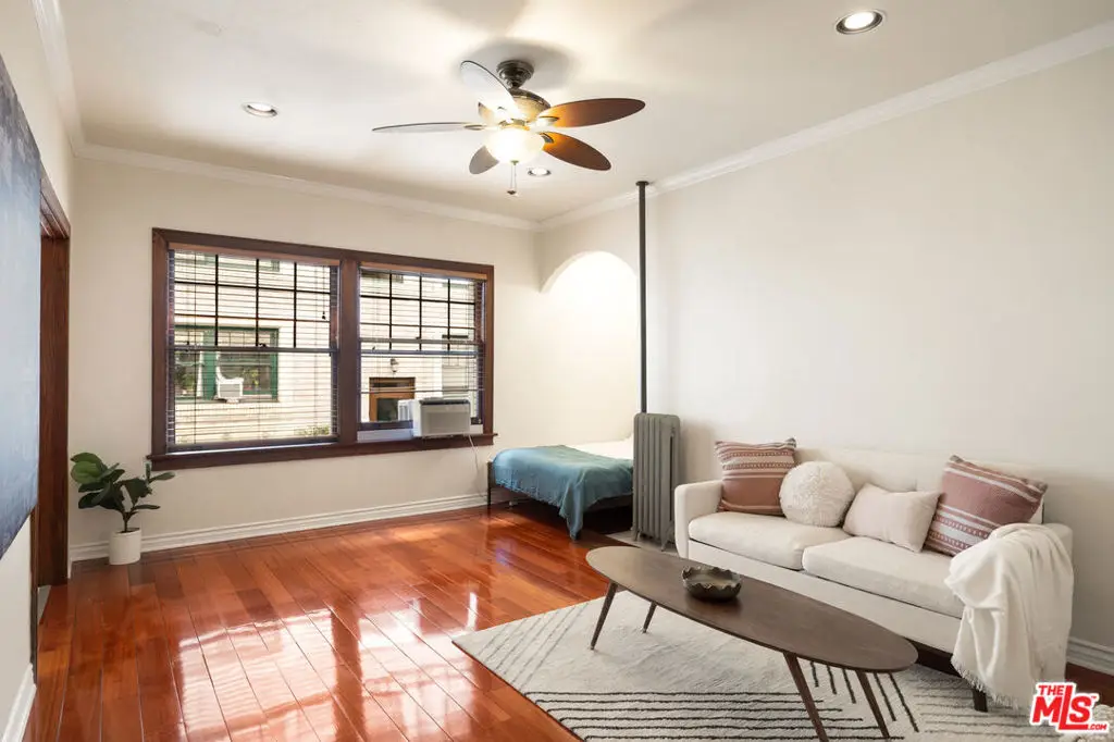 2121 James M Wood Boulevard #120, Los Angeles, CA 90006 - Image #1