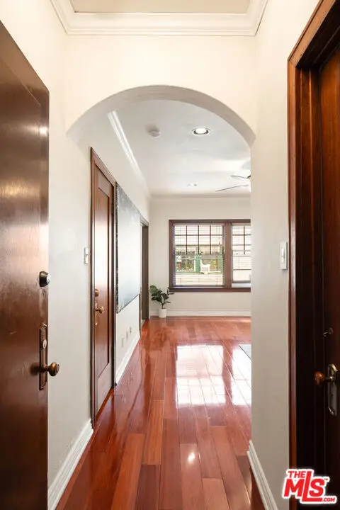 2121 James M Wood Boulevard #120, Los Angeles, CA 90006 - Image #2