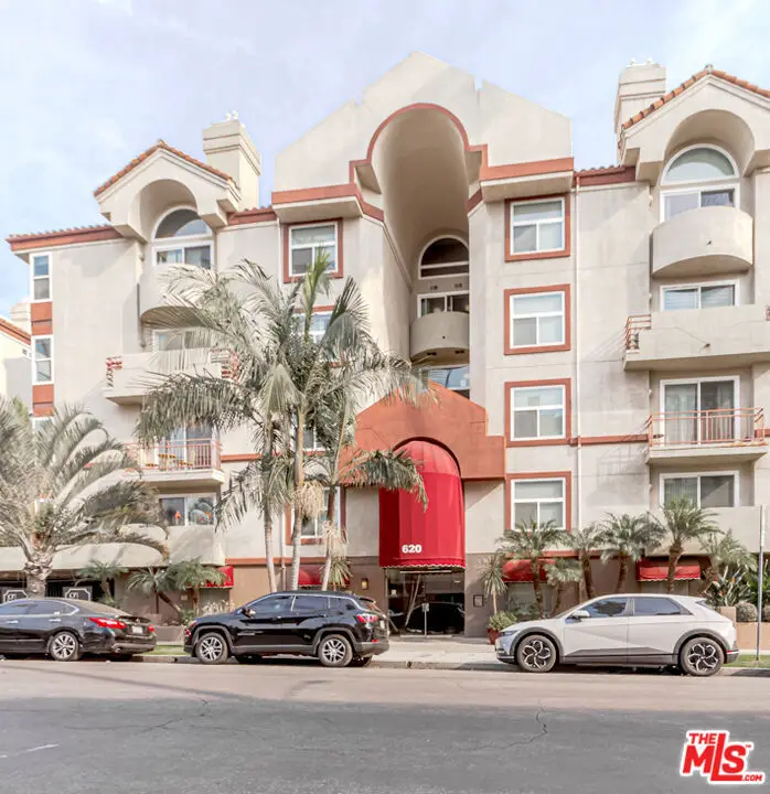 620 S Gramercy Place #105, Los Angeles, CA 90005 - #3