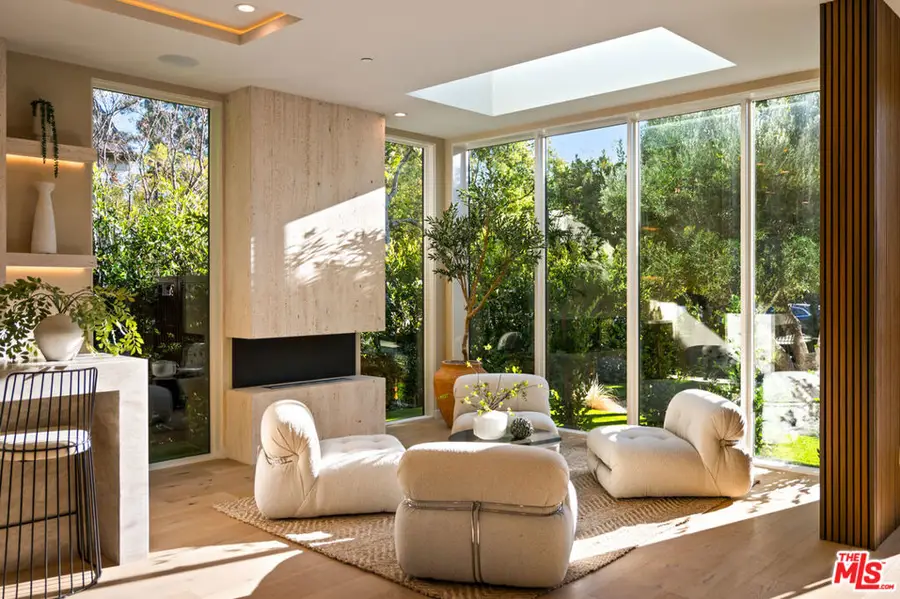 615 23rd Street, Santa Monica, CA 90402 - #2