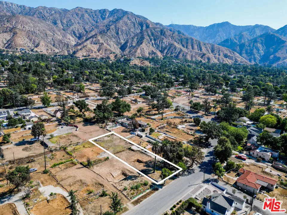 1125 E Mariposa Street, Altadena, CA 91001 - Image #1