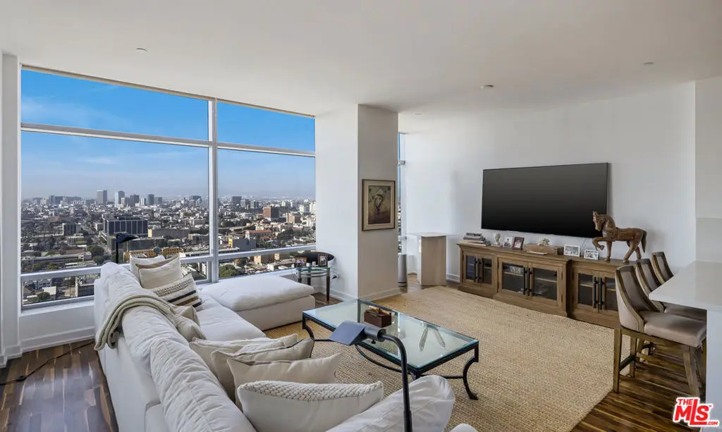 900 W Olympic Boulevard #29H, Los Angeles, CA 90015 - Image #1