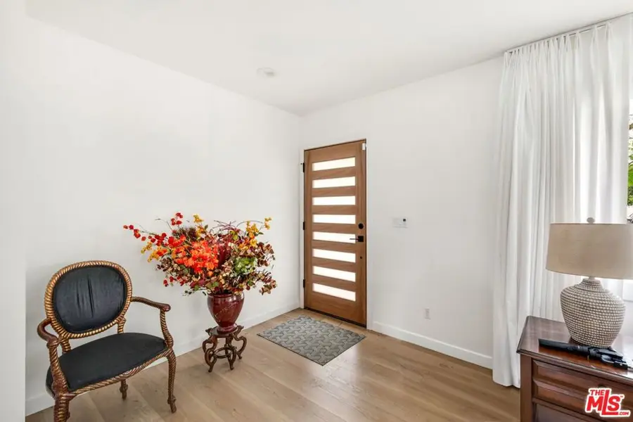 4223 Edgehill Drive, Los Angeles, CA 90008 - Image #2