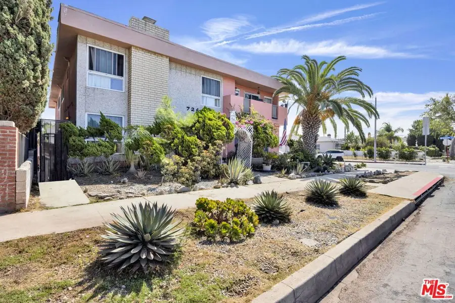 724 S Flower Street, Inglewood, CA 90301 - Image #2