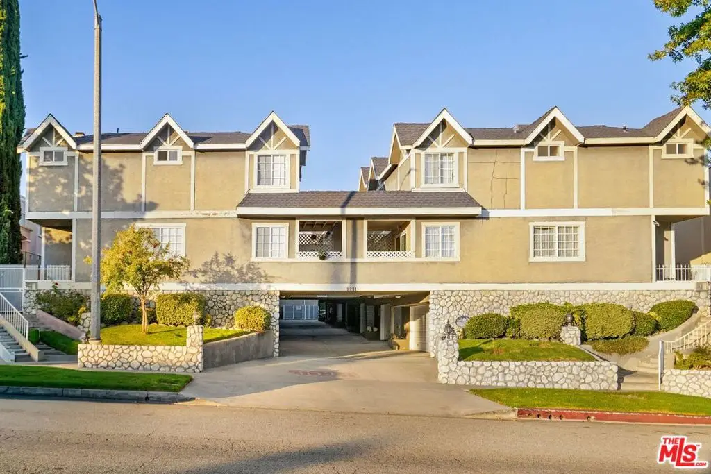 2231 Montrose Avenue #2, Montrose, CA 91020 - Image #1