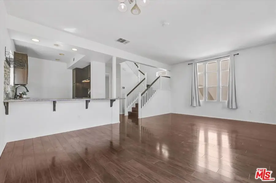 2279 Santa Ana Boulevard, Los Angeles, CA 90059 - Image #2