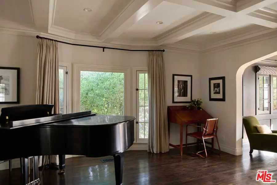 2501 N Vermont Avenue, Los Angeles, CA 90027 - Image #2