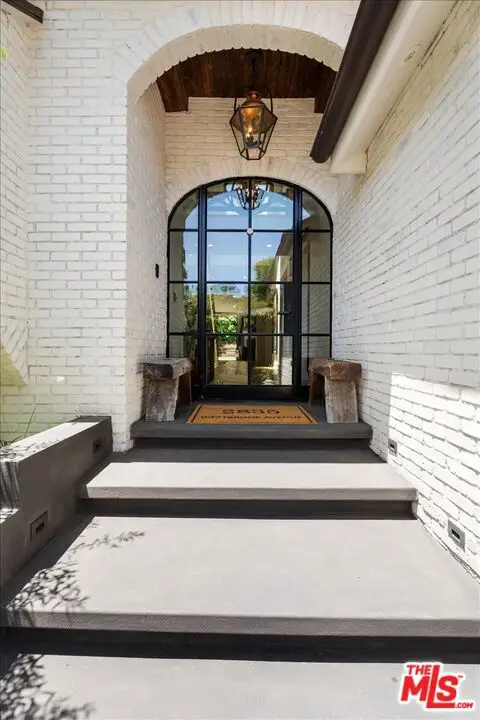 2835 Westbrook Avenue, Los Angeles, CA 90046 - Image #2