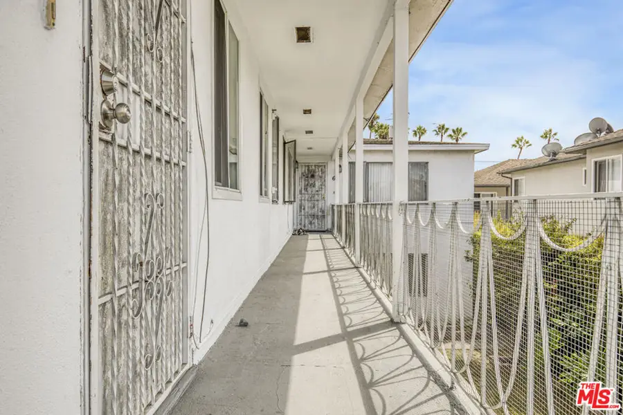 7208 S La Cienega Boulevard, Inglewood, CA 90302 - Image #3