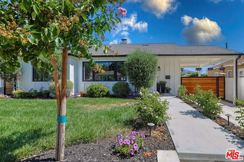 830 N Reese Place, Burbank, CA 91506 - Image #1