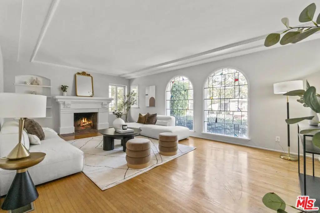 437 S Doheny Drive, Beverly Hills, CA 90211 - Image #1