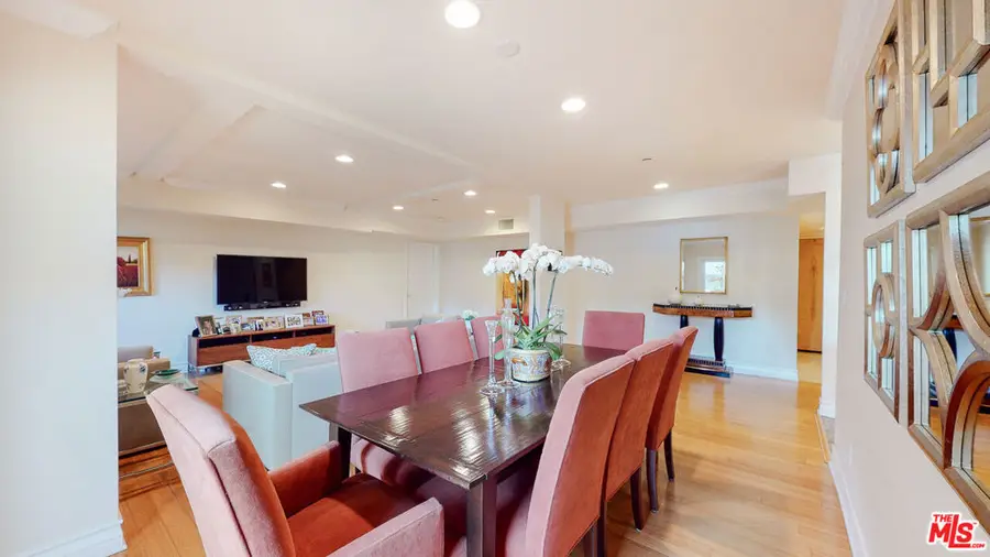 118 S Clark Drive #105, West Hollywood, CA 90048 - Image #2