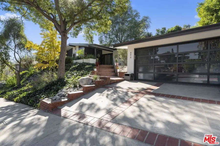 8670 Allenwood Road, Los Angeles, CA 90046 - Image #3