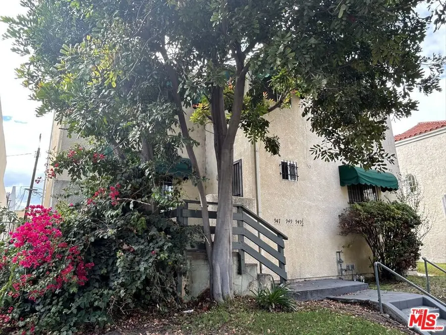 947 S Sycamore Avenue, Los Angeles, CA 90036 - Image #2
