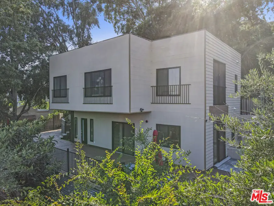 2315 Loma Vista Place, Los Angeles, CA 90039 - Image #3