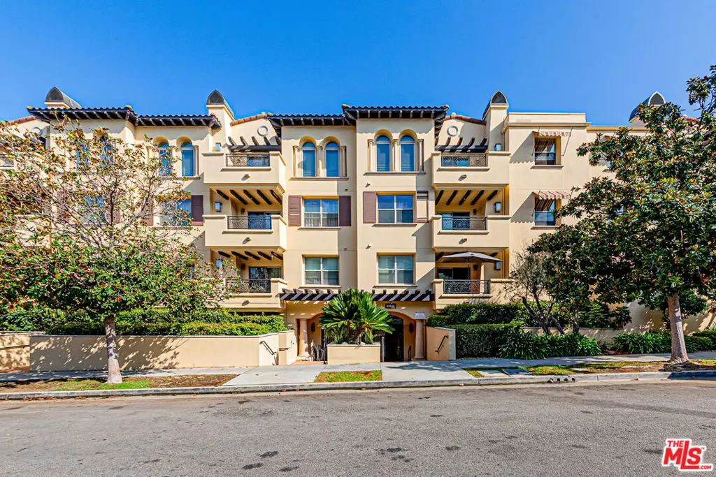 5037 Rosewood Avenue #308, Los Angeles, CA 90004 - Image #1