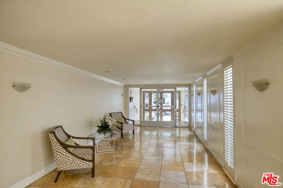 1000 S Westgate Avenue #212, Los Angeles, CA 90049 - Image #3