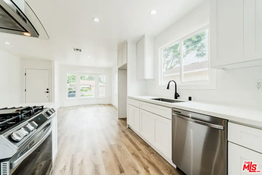 7020 Schroll Street, Lakewood, CA 90713 - Image #2