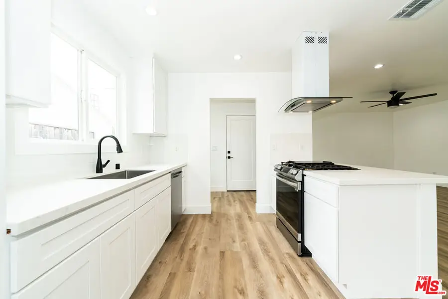 7020 Schroll Street, Lakewood, CA 90713 - Image #3