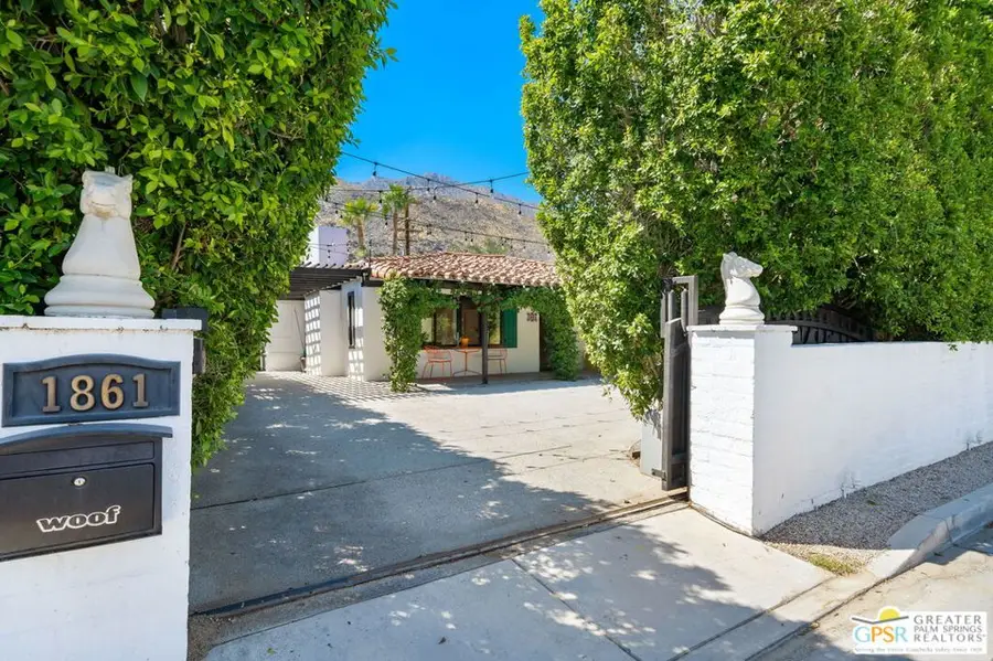 1861 S Palm Canyon Drive, Palm Springs, CA 92264 - Image #2