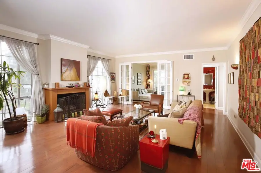 100 S Wetherly Drive #4, Los Angeles, CA 90048 - Image #2