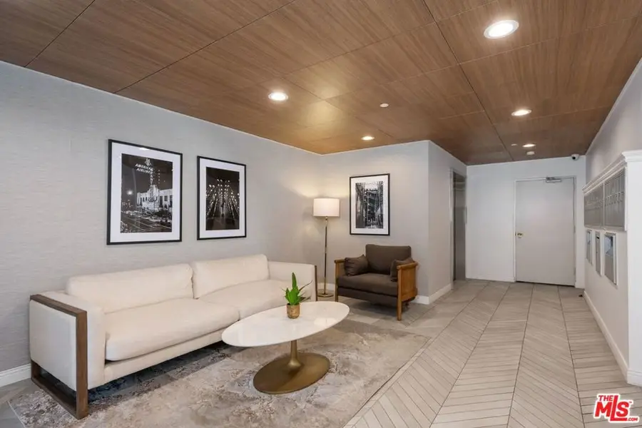 651 Wilcox Avenue #3G, Los Angeles, CA 90004 - Image #2