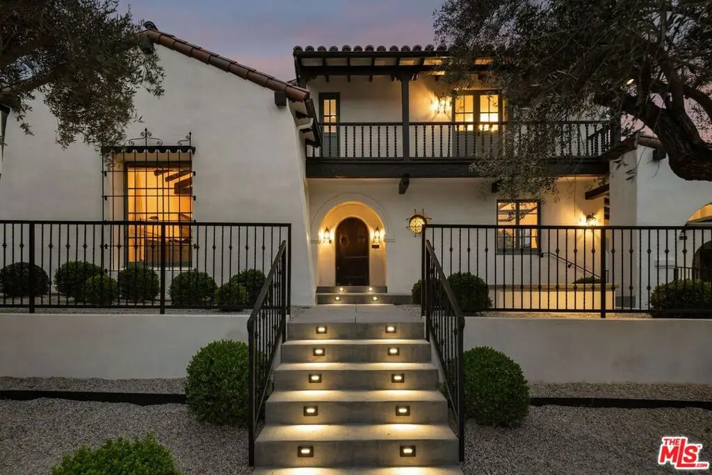 820 Glenmont Avenue, Los Angeles, CA 90024 - Image #1