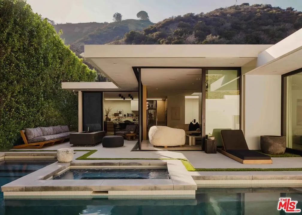 1952 N Beverly Drive, Beverly Hills, CA 90210 - Image #1