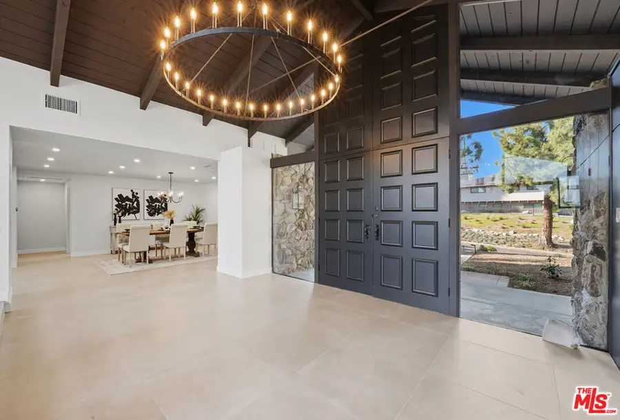 1920 Yucca Avenue, Fullerton, CA 92835 - Image #2