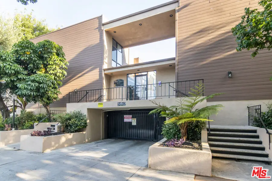 14912 Dickens Street #1, Sherman Oaks, CA 91403 - Image #2