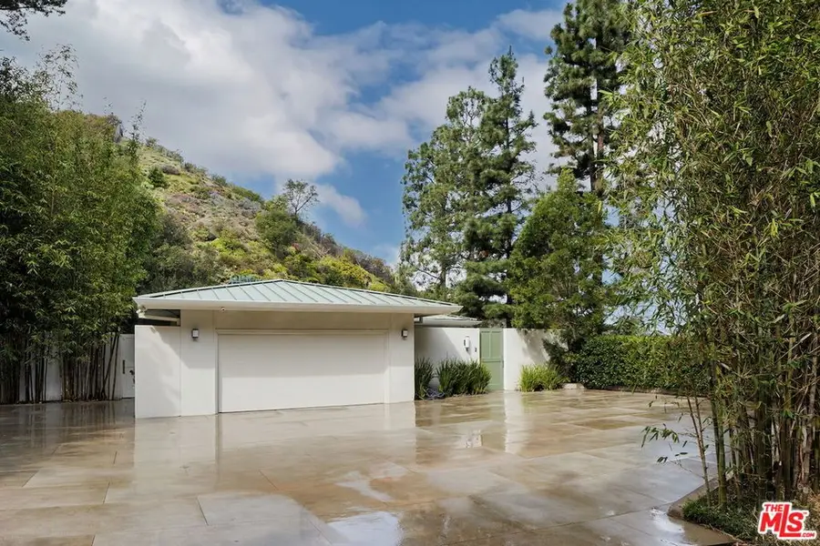 1726 Stone Canyon Road, Los Angeles, CA 90077 - Image #3