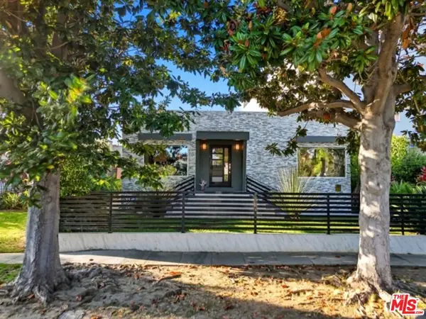 10915 Ayres Avenue, Los Angeles, CA 90064