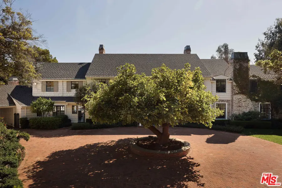 1141 Maroney Lane, Pacific Palisades, CA 90272 - Image #2