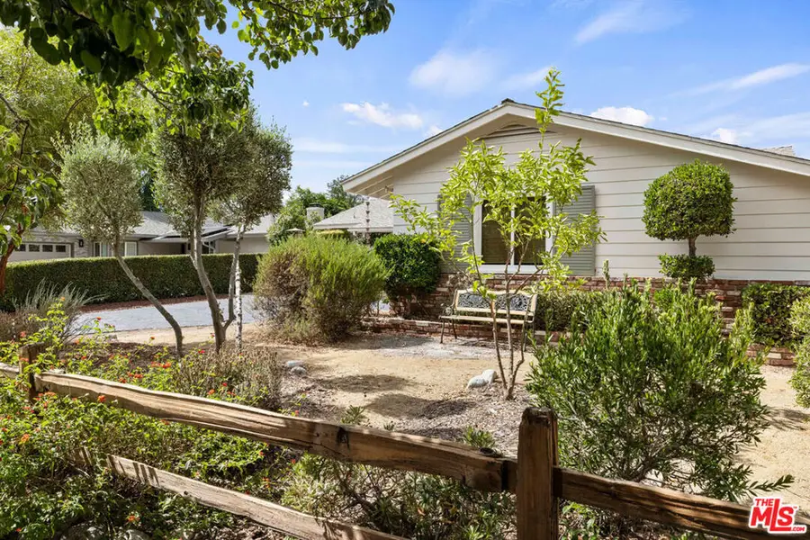 7749 Nita Avenue, Canoga Park, CA 91304 - Image #2