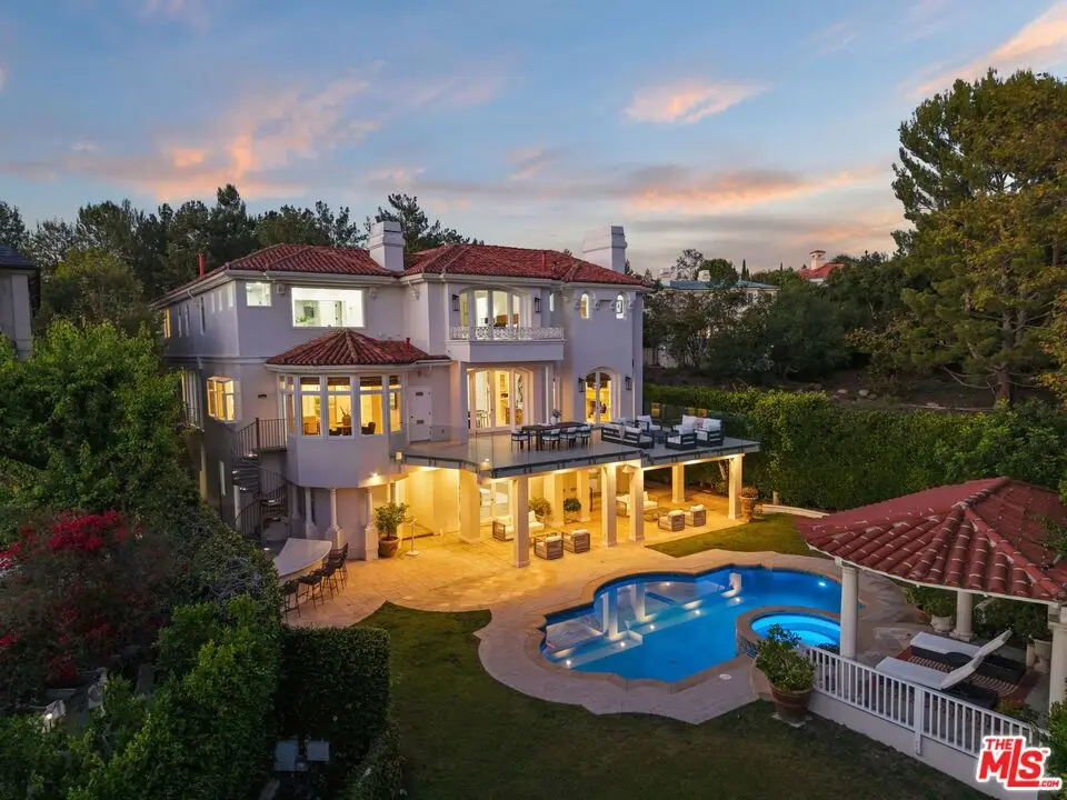 11730 Stonehenge Lane, Los Angeles, CA 90049 - Image #1