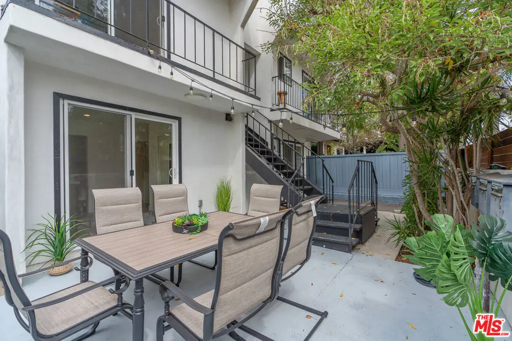 1025 Pleasantview Avenue, Venice, CA 90291 - Image #1